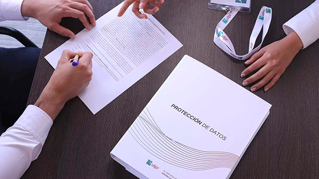 cumplimiento-normativo-utpr Servicios de consultoría